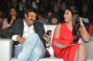 Dictator Platinum Disc Function Photos